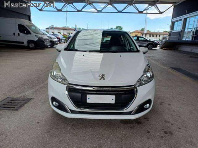 PEUGEOT 208 usata, con Boardcomputer