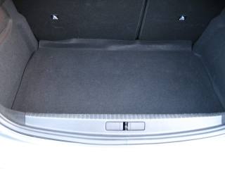 PEUGEOT 208 usata, con ESP