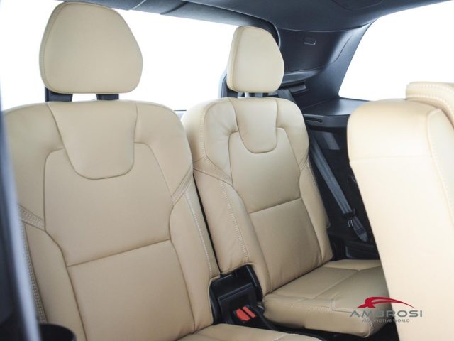 VOLVO XC90 usata 11