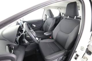 TOYOTA Yaris usata 2