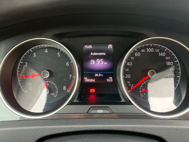 VOLKSWAGEN Golf usata, con Servosterzo