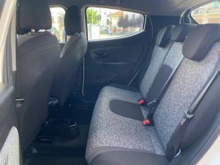 LANCIA Ypsilon usata, con Autoradio digitale
