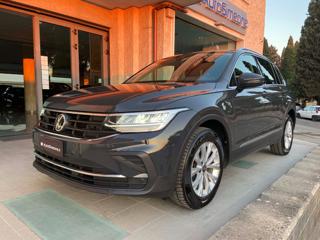 VOLKSWAGEN Tiguan 2.0 TDI 150 CV SCR DSG Life