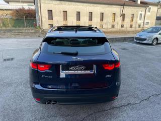 JAGUAR F-Pace usata, con Boardcomputer