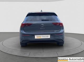 VOLKSWAGEN Golf usata, con Autoradio