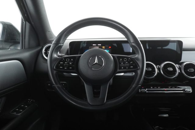MERCEDES-BENZ GLB 180 usata 8
