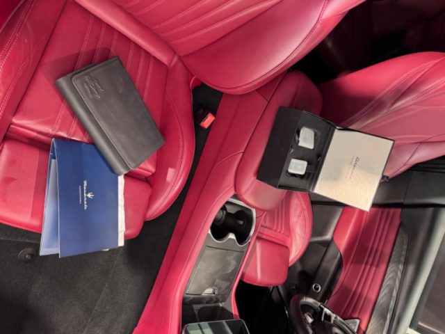 MASERATI Grecale usata, con Fari LED