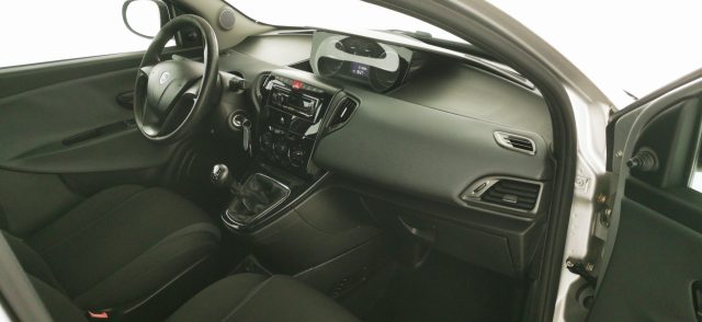 LANCIA Ypsilon usata 35