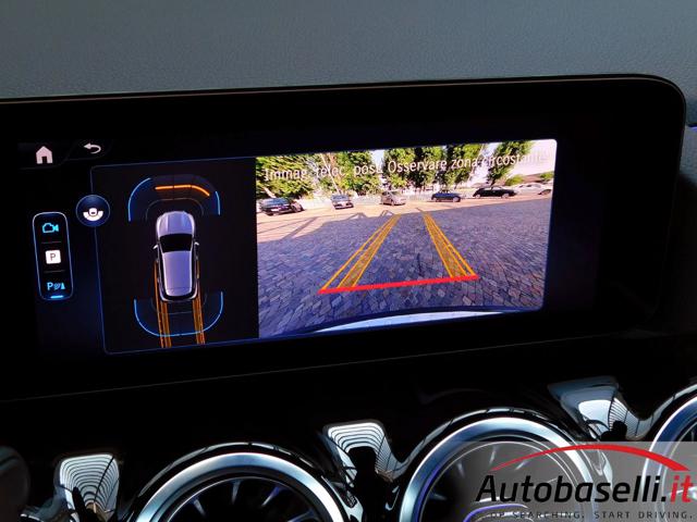 MERCEDES-BENZ GLA 200 usata, con Controllo automatico clima