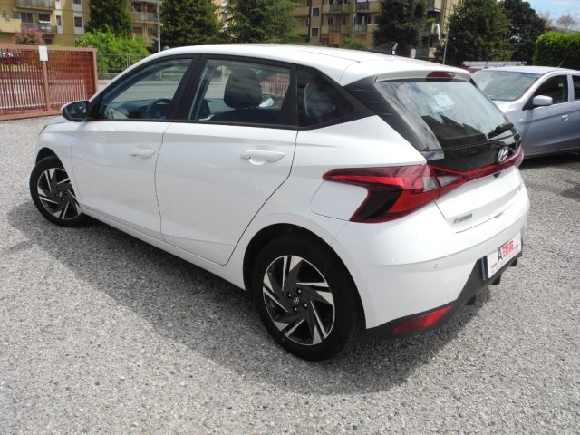 HYUNDAI i20 usata 82
