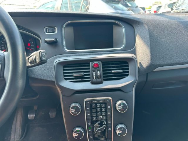 VOLVO V40 usata, con Cerchi in lega