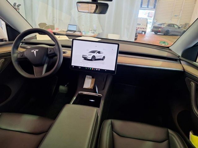 TESLA Model Y usata, con Airbag laterali