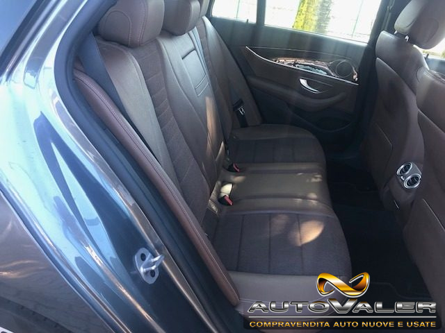 MERCEDES-BENZ E 200 usata, con Climatizzatore