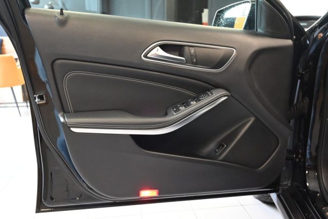 MERCEDES-BENZ GLA 180 usata 115