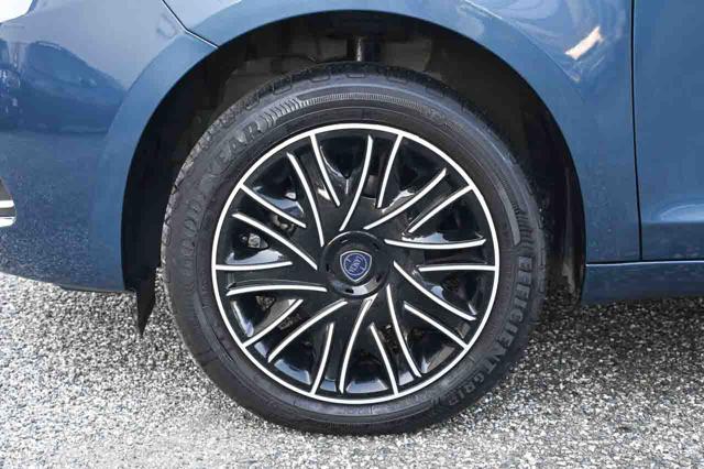 LANCIA Ypsilon usata, con Autoradio