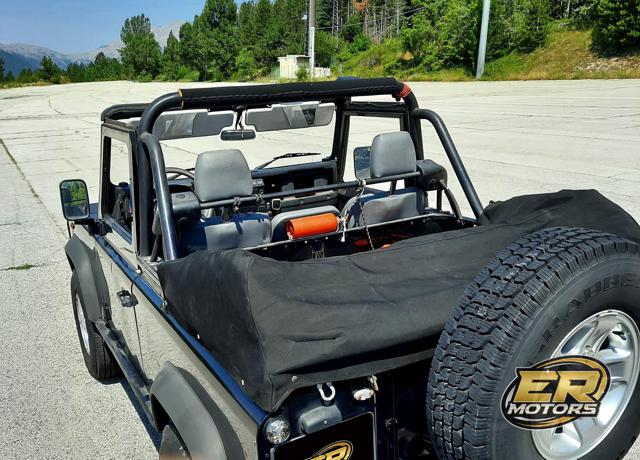 LAND ROVER Defender usata 19