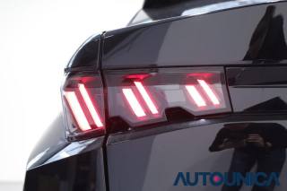 PEUGEOT 3008 usata, con Telecamera per parcheggio assistito