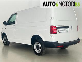 VOLKSWAGEN Transporter usata, con Autoradio