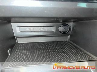 VOLKSWAGEN Tiguan usata, con Bracciolo