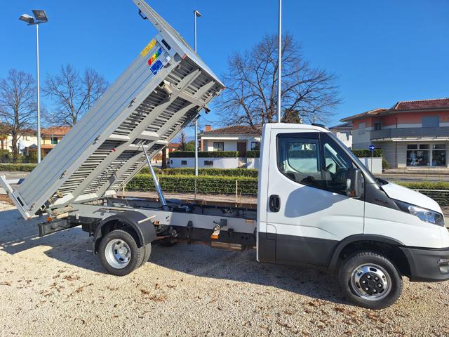 IVECO Daily usata, con Alzacristalli elettrici