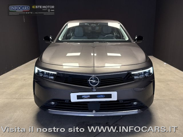 OPEL Astra usata, con Sedile posteriore sdoppiato