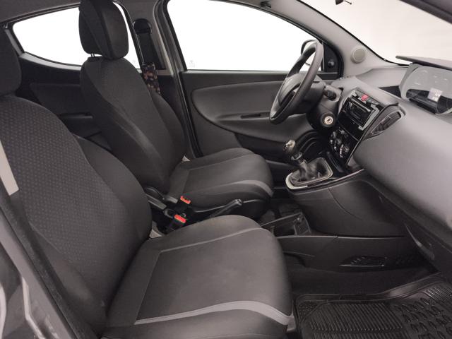 LANCIA Ypsilon usata 23