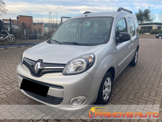 RENAULT Kangoo usata, con Servosterzo