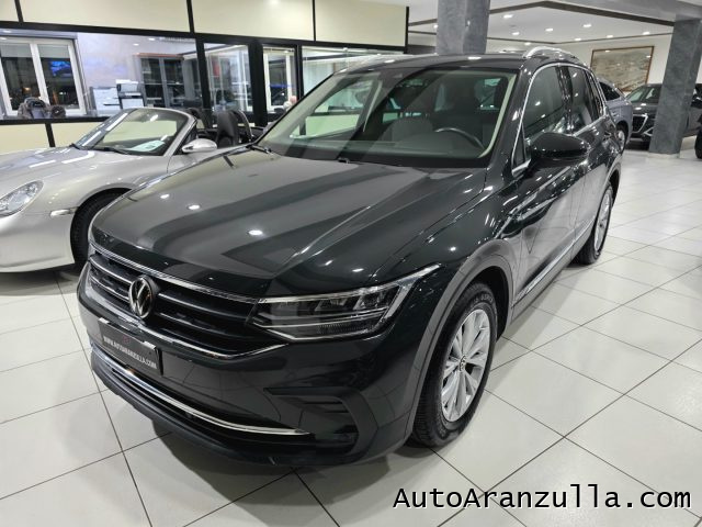 VOLKSWAGEN Tiguan usata, con ABS