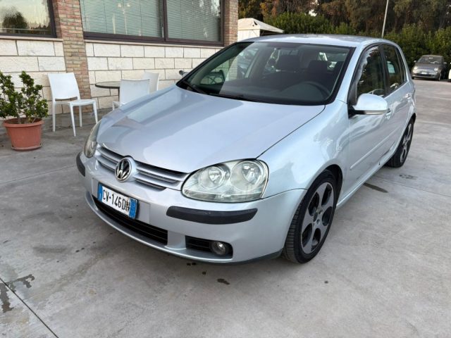 VOLKSWAGEN Golf usata, con ABS