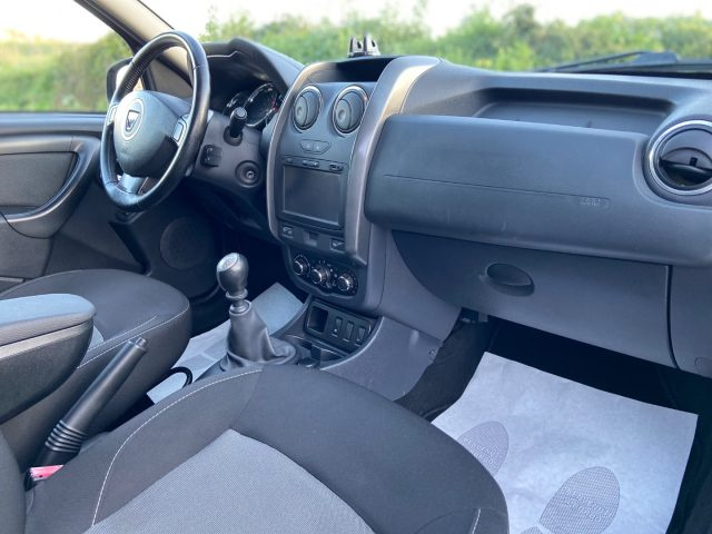 DACIA Duster usata, con Touch screen
