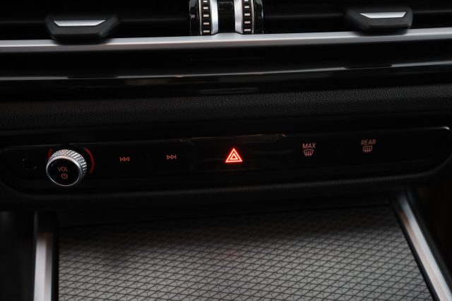 BMW 320 usata 12