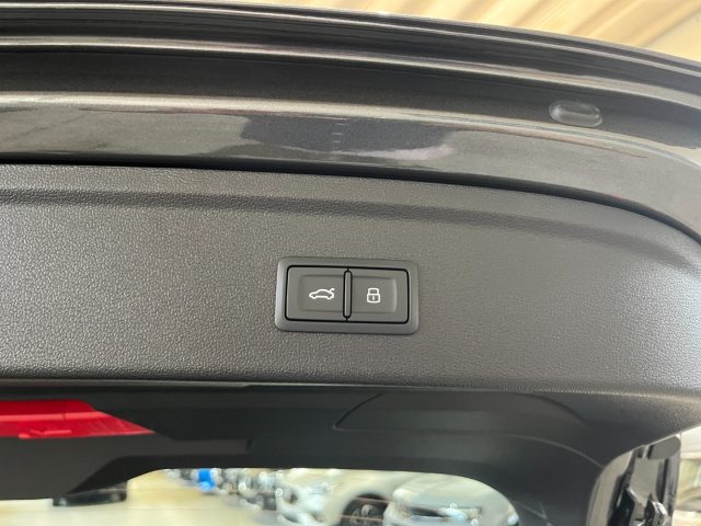 AUDI A3 usata, con Park Distance Control