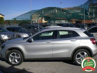 MERCEDES-BENZ GLA 200 usata, con Chiusura centralizzata