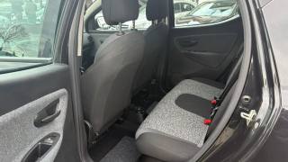 LANCIA Ypsilon usata, con Autoradio digitale