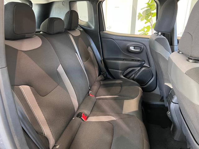 JEEP Renegade usata, con USB