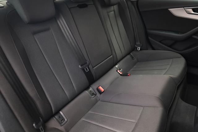 AUDI A5 usata, con Sensori di parcheggio posteriori
