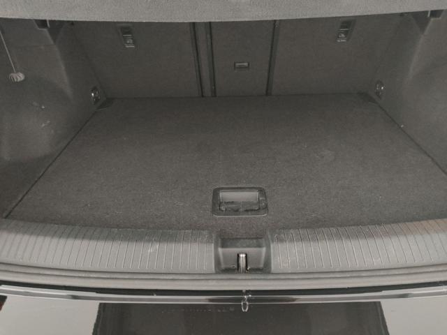 VOLKSWAGEN T-Roc usata, con Sedile posteriore sdoppiato