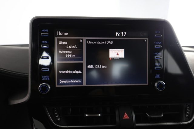 TOYOTA C-HR usata 9