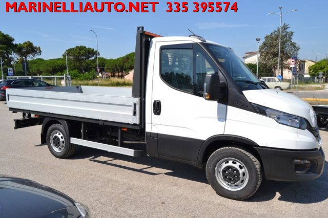 IVECO Daily usata, con Climatizzatore
