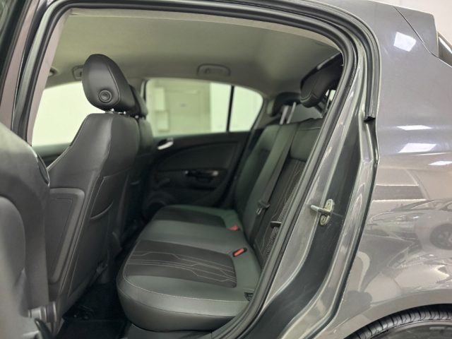 OPEL Corsa usata, con ESP