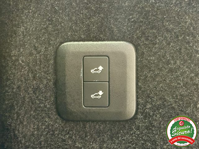 LAND ROVER Range Rover Sport usata, con Fari LED