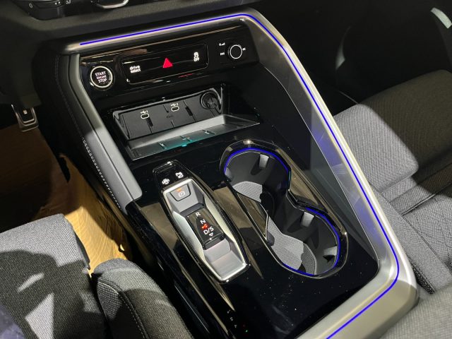 AUDI Q5 usata, con Park Distance Control