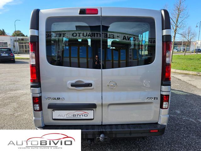 OPEL Vivaro usata, con Autoradio