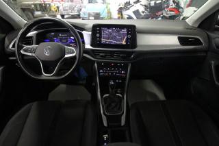 VOLKSWAGEN T-Roc usata, con Controllo automatico clima
