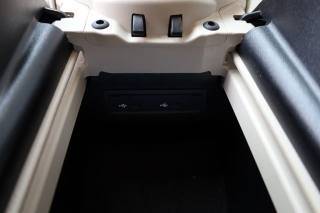 MERCEDES-BENZ E 220 usata, con Apple CarPlay