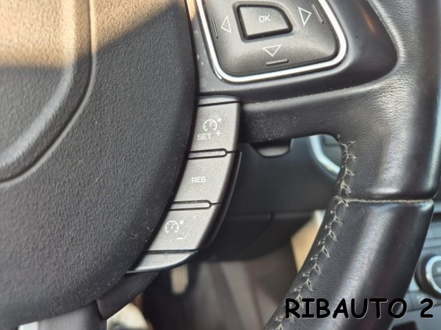 LAND ROVER Range Rover Evoque usata, con Sedile posteriore sdoppiato