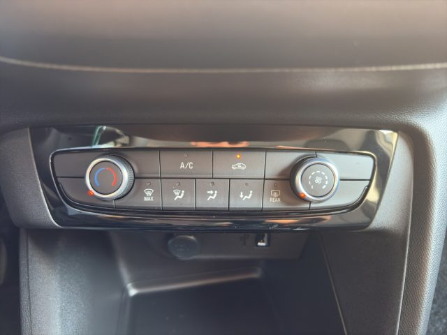 OPEL Corsa usata, con Specchietti laterali elettrici