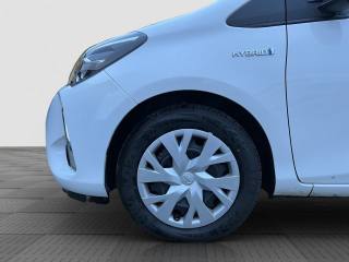 TOYOTA Yaris usata 16