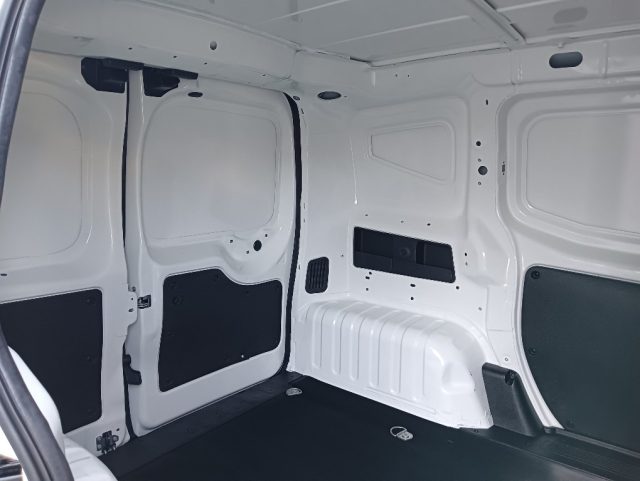 FIAT Fiorino usata, con Volante multifunzione