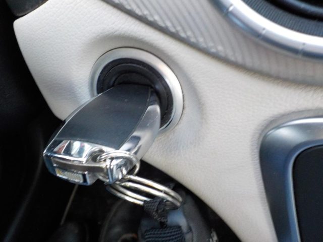 MERCEDES-BENZ CLA 180 usata 43